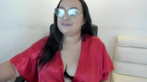 nahomi online show from January 17, 3:12 am
