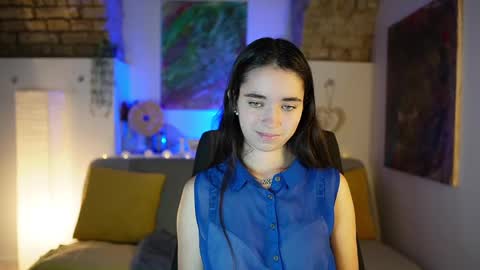 Gia Paige18 online show from December 19, 2:24 pm
