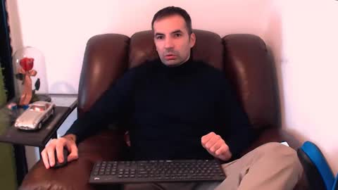Gianni online show from December 16, 10:40 am