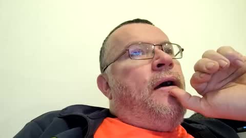 giddyup222222 online show from January 12, 12:01 pm