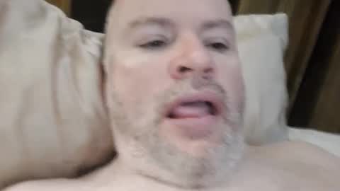giddyup222222 online show from December 25, 12:05 pm