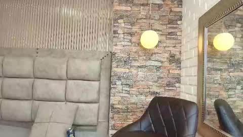 gigirose_ online show from September 12, 8:33 pm