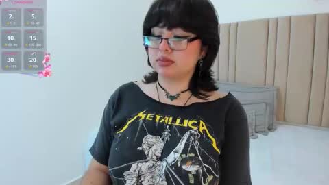 Snapshot of giiiia_ chatting on September 17, 2:15 am giiiia_ online show from September 17, 2:15 am