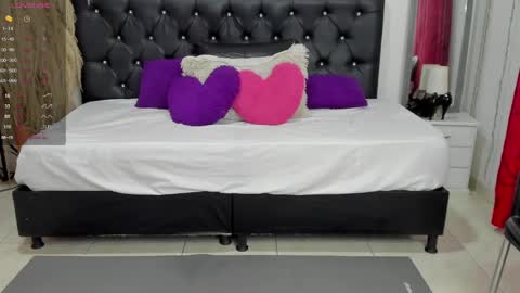 pamela online show from January 4, 1:31 am