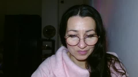 GinaONeon online show from January 17, 9:39 pm