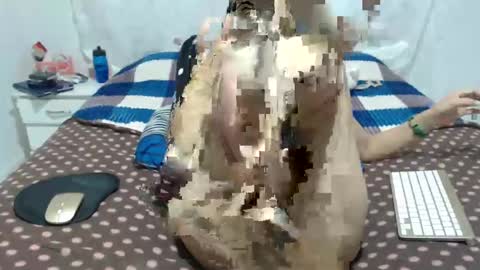 Snapshot of girlhorny1 chatting on February 3, 10:32 pm samanta online show from February 3, 10:32 pm