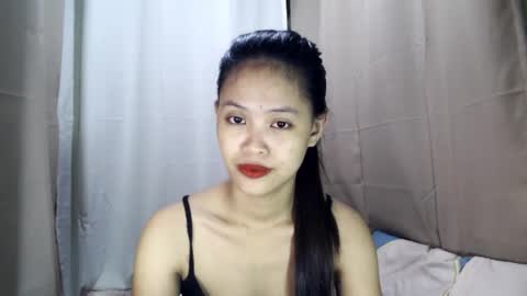 girlxfromxph online show from December 19, 1:39 am