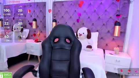 GISELA online show from February 25, 11:43 am