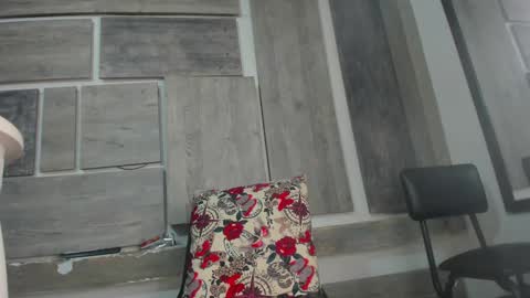Snapshot of goddes_valery chatting on March 1, 6:21 pm Valery online show from March 1, 6:21 pm