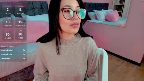 M A R T I N A  online show from March 12, 8:20 pm