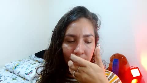  Naih Reyes online show from January 7, 3:03 am