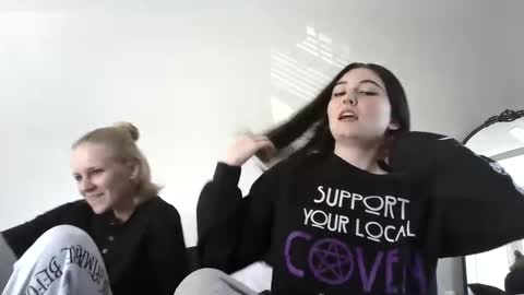 Goddess Raven online show from January 5, 4:48 pm