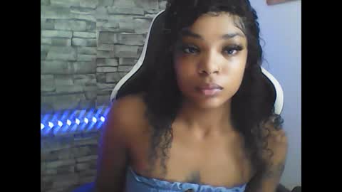 Amethyst online show from September 18, 6:23 pm