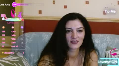 goldgirl89763 online show from September 19, 1:43 am