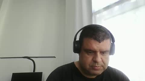 gomezgonz5 online show from September 9, 3:34 pm