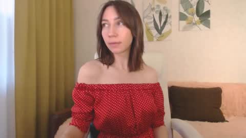 Snapshot of good_glamorgirl chatting on December 5, 6:15 am Good GlamorGirl online show from December 5, 6:15 am