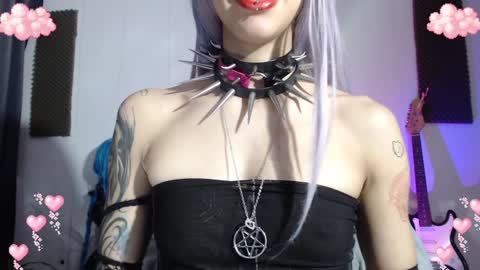        online show from December 4, 6:05 am