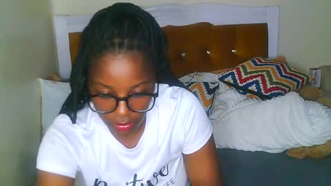 graceessy online show from January 20, 11:43 pm