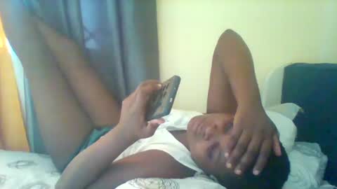 Snapshot of grannylover_ chatting on February 2, 1:41 pm grannylover_ online show from February 2, 1:41 pm