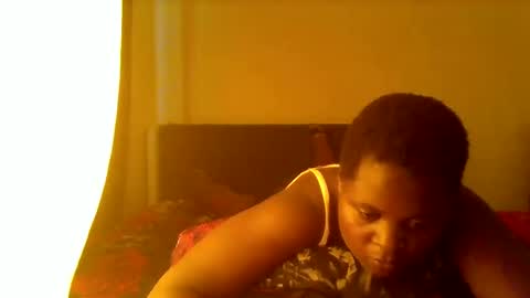 Snapshot of grannylover_ chatting on February 19, 11:28 am grannylover_ online show from February 19, 11:28 am