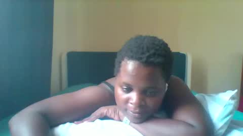 Snapshot of grannylover_ chatting on February 27, 7:41 am grannylover_ online show from February 27, 7:41 am