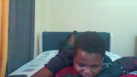 Snapshot of grannylover_ chatting on March 2, 6:48 am grannylover_ online show from March 2, 6:48 am