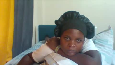 Snapshot of grannylover_ chatting on February 23, 6:01 pm grannylover_ online show from February 23, 6:01 pm