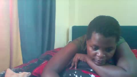 Snapshot of grannylover_ chatting on February 15, 10:00 am grannylover_ online show from February 15, 10:00 am