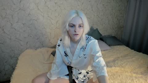 Lilith online show from February 5, 8:00 am