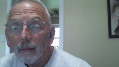 Snapshot of gulfcoast1952 chatting on February 25, 2:26 pm Roy online show from February 25, 2:26 pm