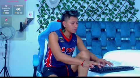 Hakim online show from December 6, 6:11 pm