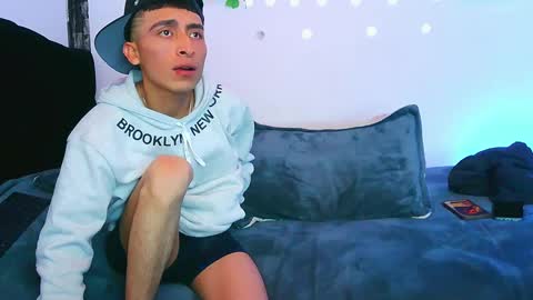 guysexbeat online show from September 21, 2:04 am