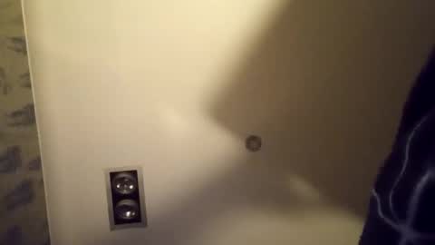 Snapshot of h_rd333 chatting on September 9, 2:39 pm h_rd333 online show from September 9, 2:39 pm