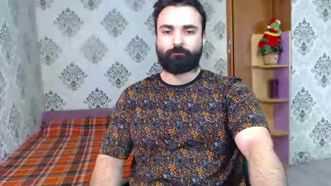 Hairy Tyler online show from February 9, 10:42 am