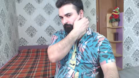 Hairy Tyler online show from February 3, 10:47 am