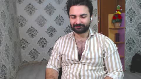 Hairy Tyler online show from March 11, 2:21 am