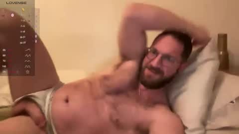 Snapshot of hairyfitguy444 chatting on February 27, 2:14 am Harry Fit Big Bro Dad Sir online show from February 27, 2:14 am