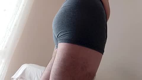 hairysub1 online show from September 18, 9:35 am