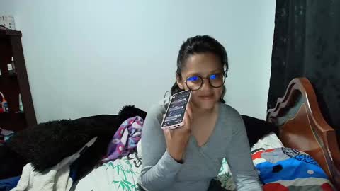 Halle 3 online show from September 20, 2:58 am