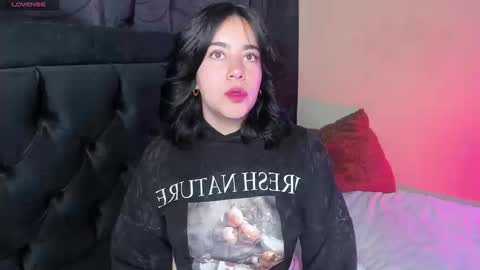 Snapshot of hanah_bakeer chatting on September 16, 1:24 pm Hanah Montana Independent model online show from September 16, 1:24 pm