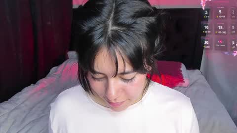 Snapshot of hanah_bakeer chatting on January 24, 2:41 pm Hanah Montana Independent model online show from January 24, 2:41 pm