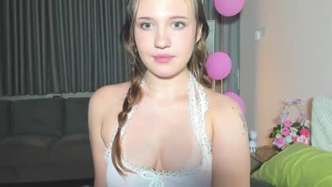 hanahwoods online show from March 12, 9:13 pm