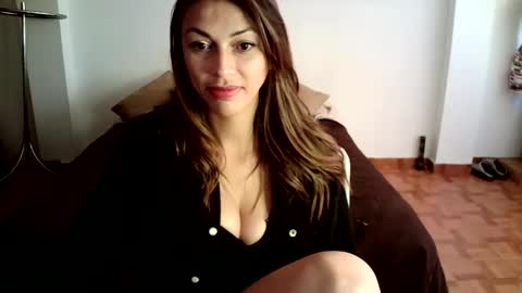 Hanna charming online show from December 14, 8:08 pm