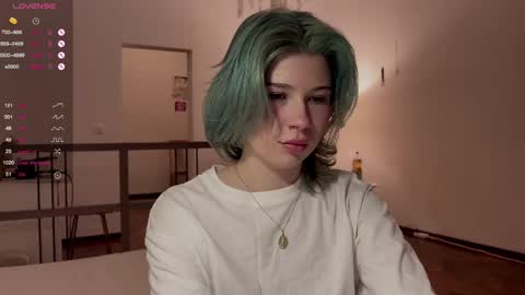 Snapshot of hannah_allin chatting on February 22, 5:24 pm Hannah Allin online show from February 22, 5:24 pm