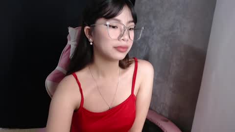 hannah online show from February 14, 12:09 am