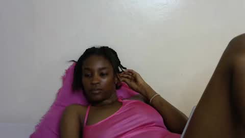 happy_alwayz online show from February 27, 12:36 am
