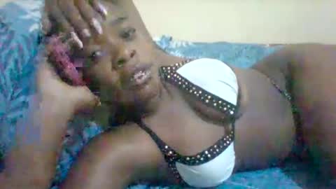 Snapshot of happy_kesh chatting on March 8, 7:27 am happy_kesh online show from March 8, 7:27 am