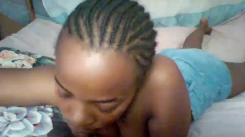 Snapshot of happy_kesh chatting on February 4, 10:43 am happy_kesh online show from February 4, 10:43 am
