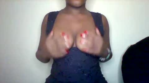 Snapshot of happy_kesh chatting on December 24, 8:38 pm happy_kesh online show from December 24, 8:38 pm