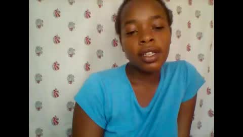 Snapshot of happy_kesh chatting on February 21, 7:01 am happy_kesh online show from February 21, 7:01 am